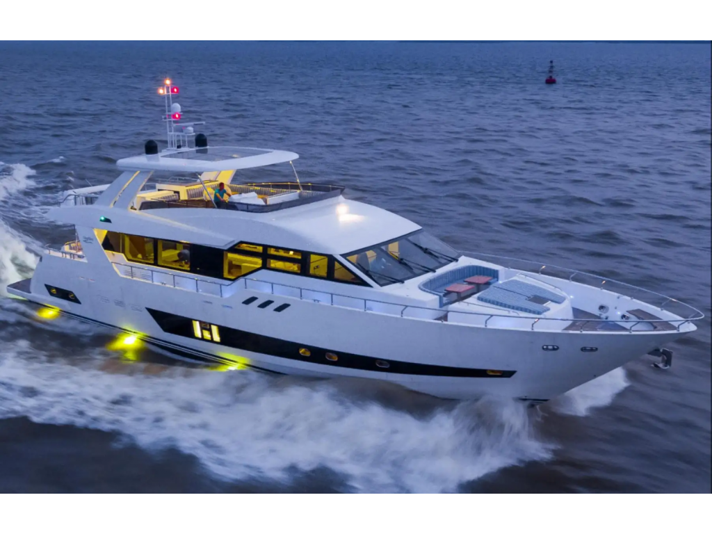 เรือตกปลาแบบเปิดประทุน Center console